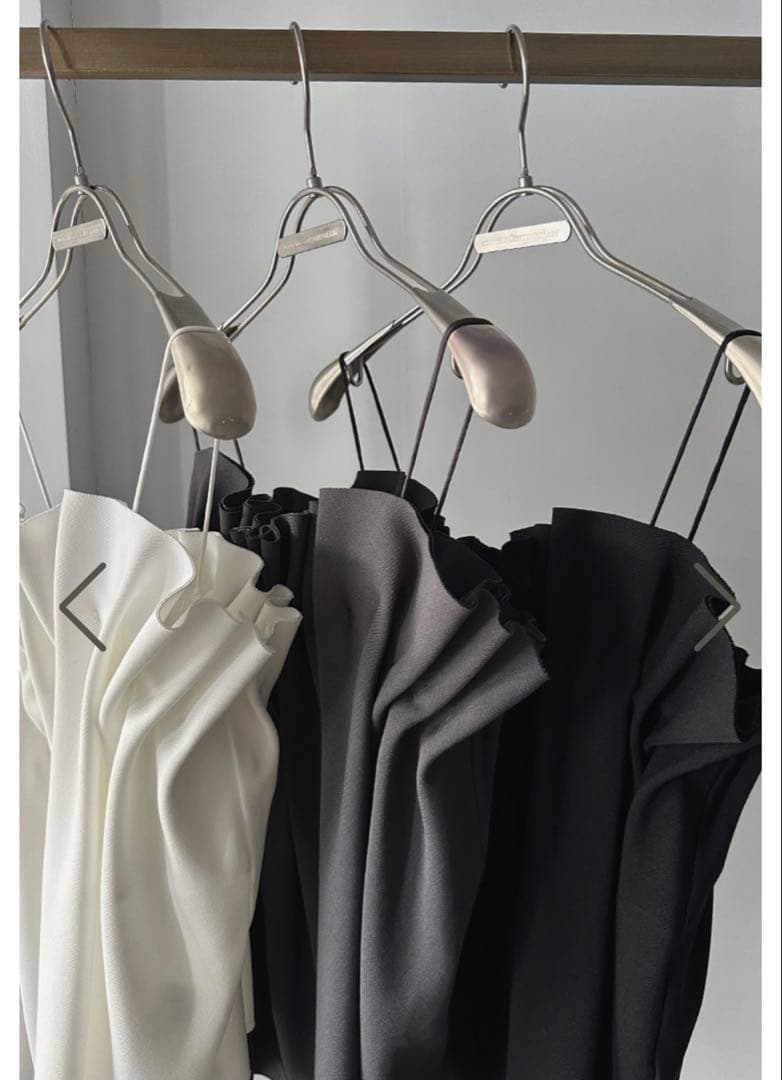 新品　完売品　room306 Pleats Design Tops