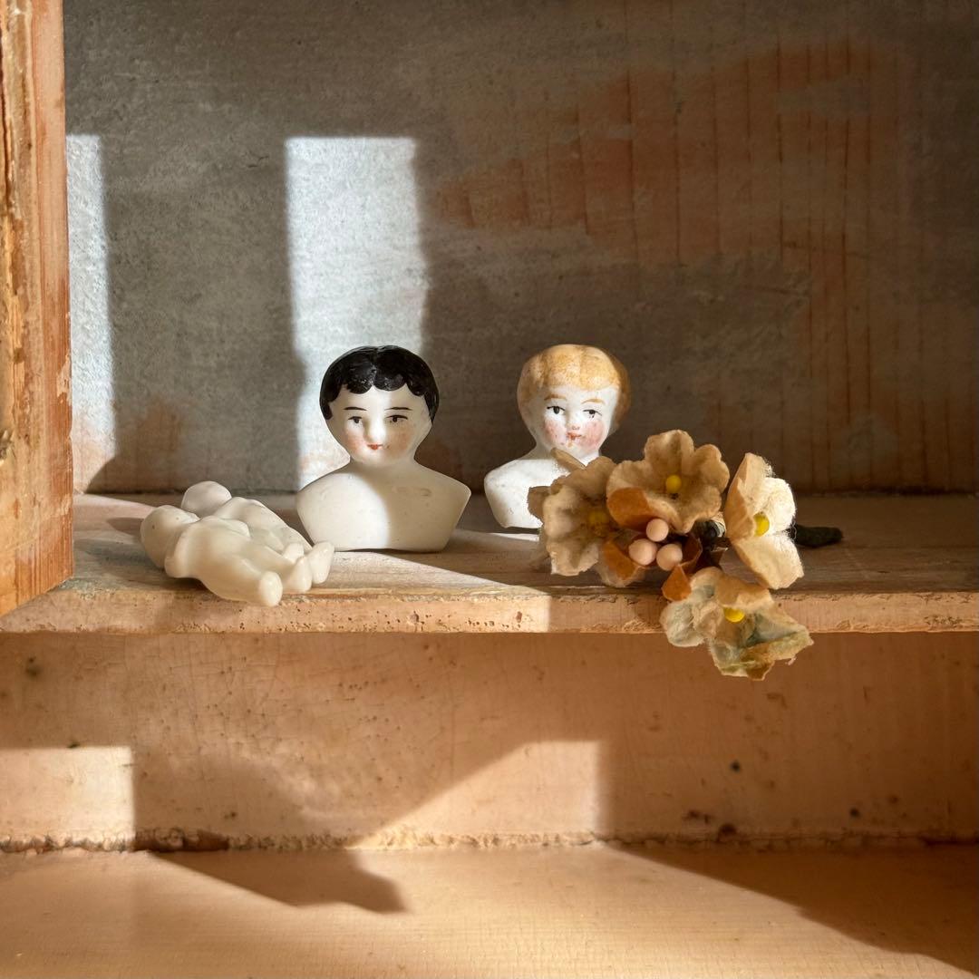 アンティーク ドイツ製 ミニチュア シャーロット&チャイナドール 頭部2.2cm