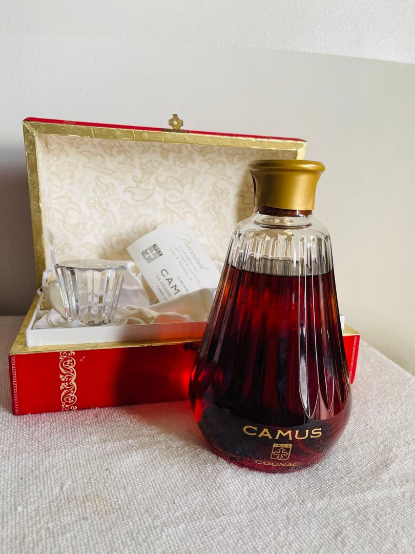 CAMUS コニャック グラス付きギフトセット