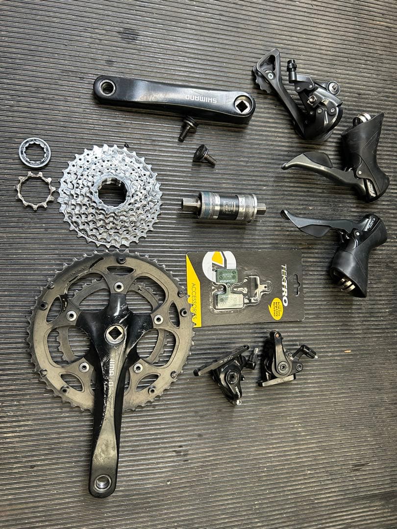 R2000 クラリスコンポセット tektroブレーキキャリパー