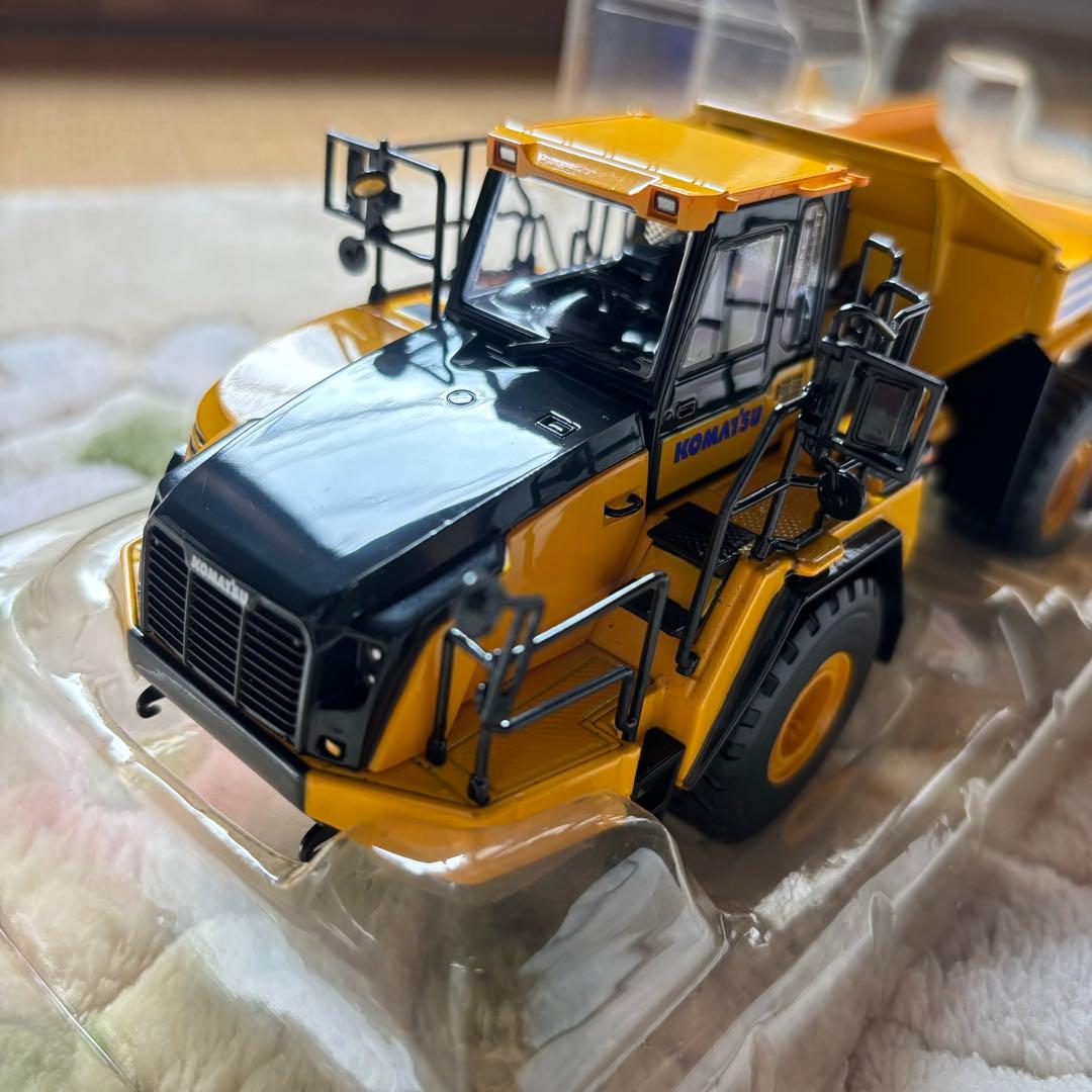 KOMATSU HM400-3 ダンプトラック 1:50