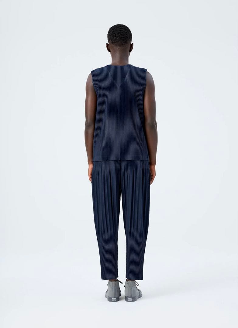 HOMME PLISSÉ ISSEY MIYAKE BASICS ベスト