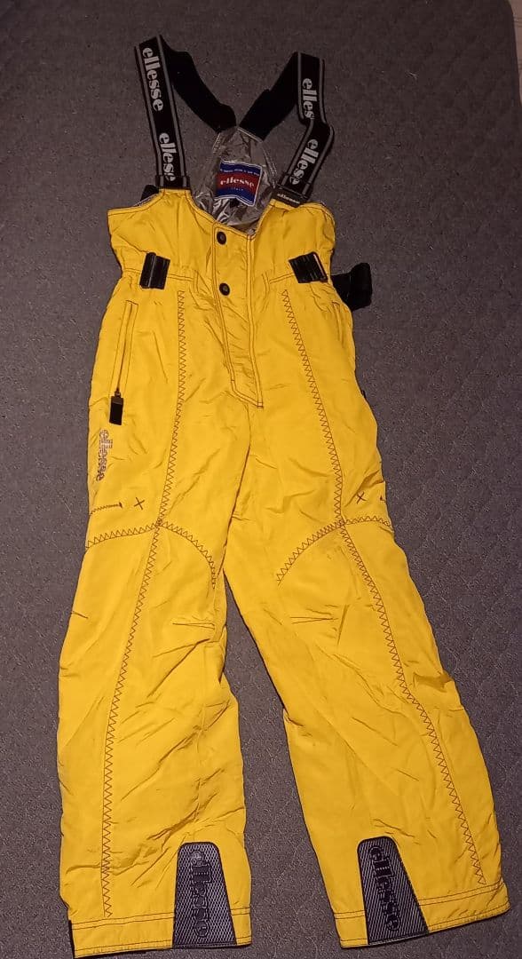 エレッセ　フランス代表チーム　スキーウェア　上下　ゴールドウィン