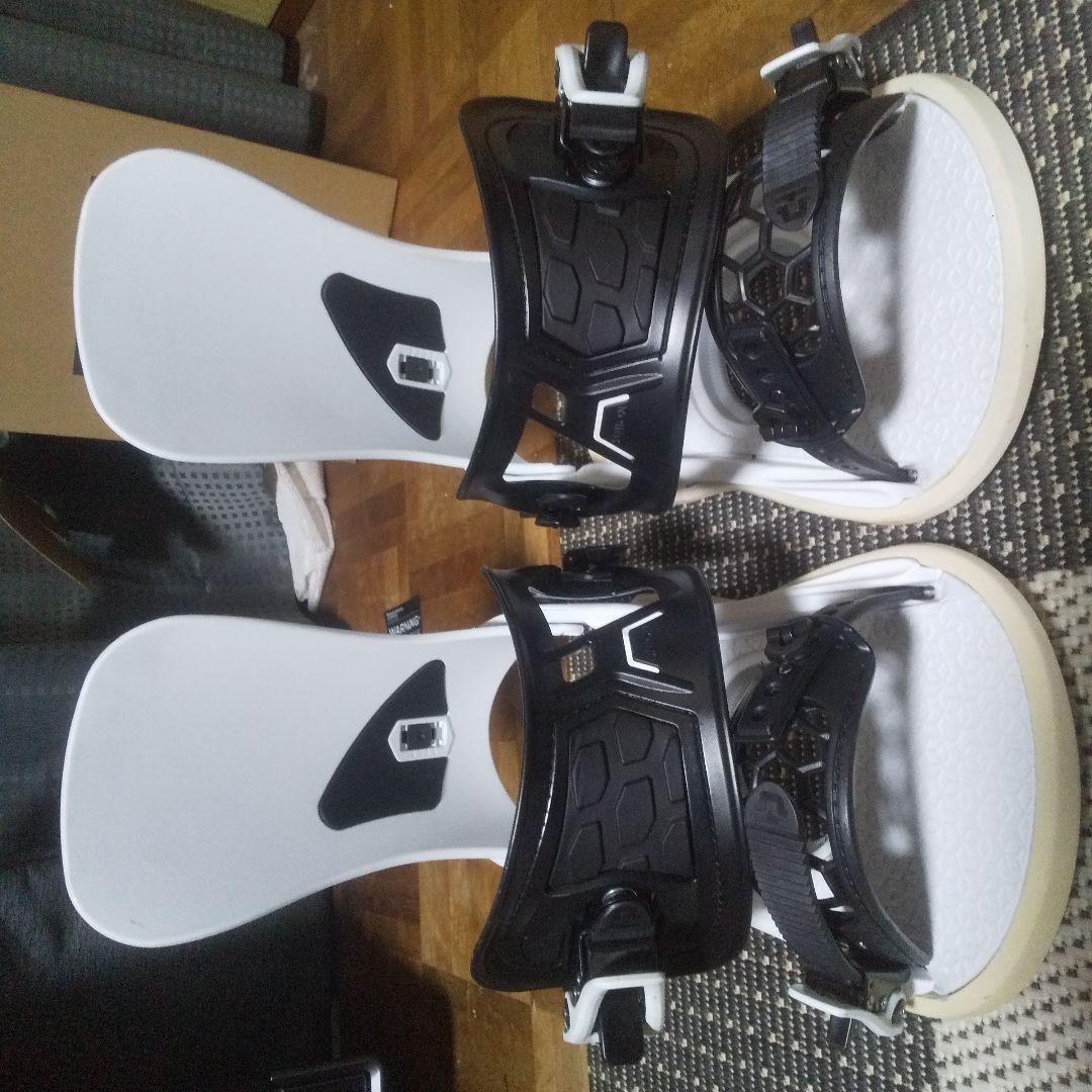 UNION スノーボードビンディング ストラータ 23-24