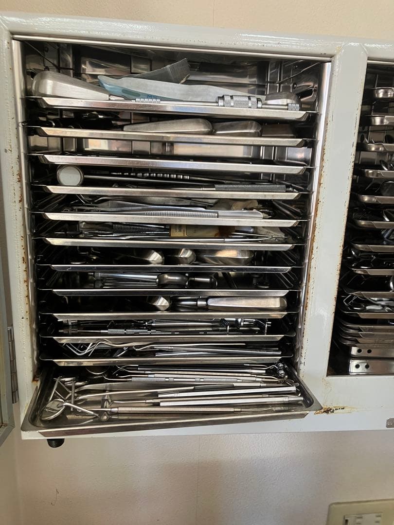 ステンレス製外科用器具セット