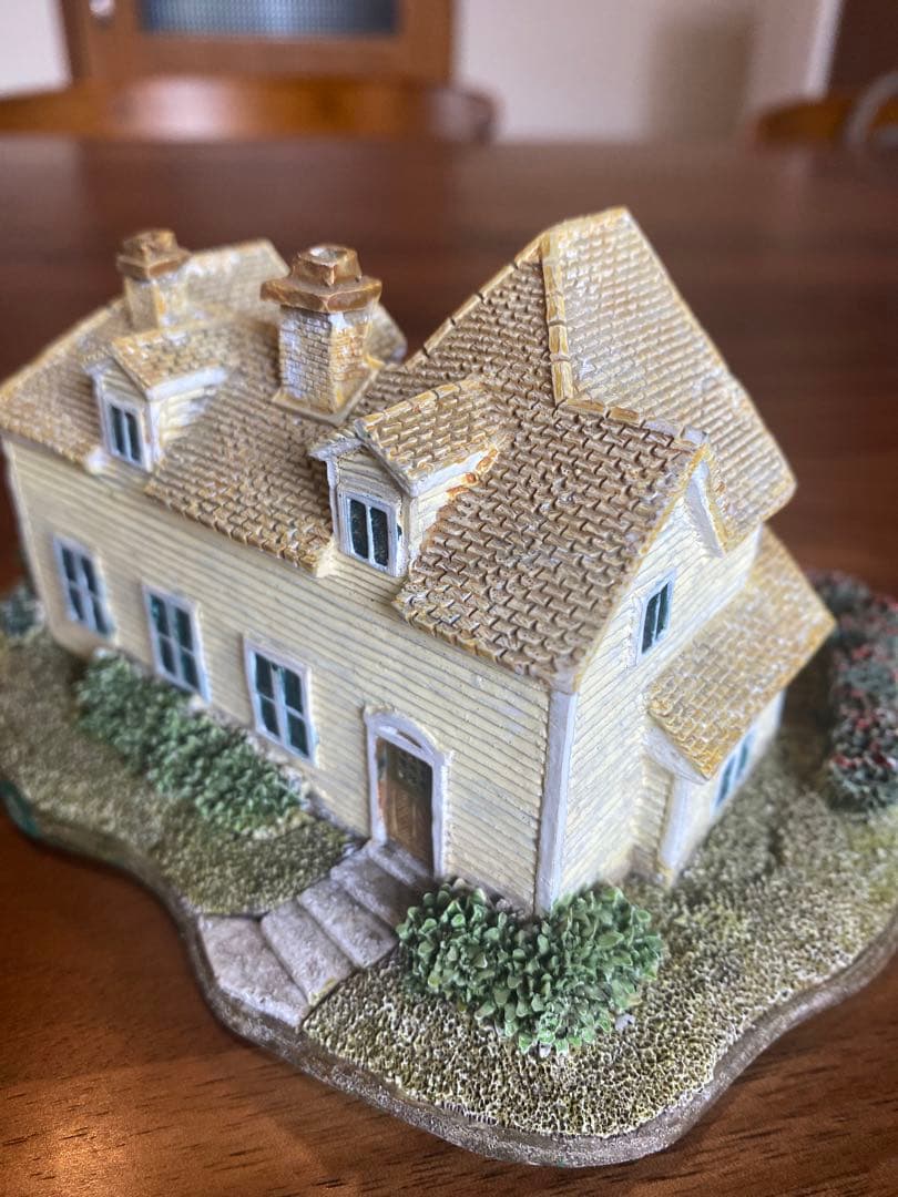 英国　G HOUSE　ヴィンテージ　ミニチュアハウス　置物