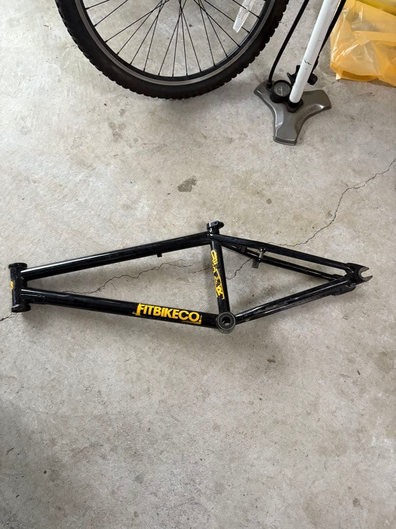 FITBIKECO BMXフレーム ブラック