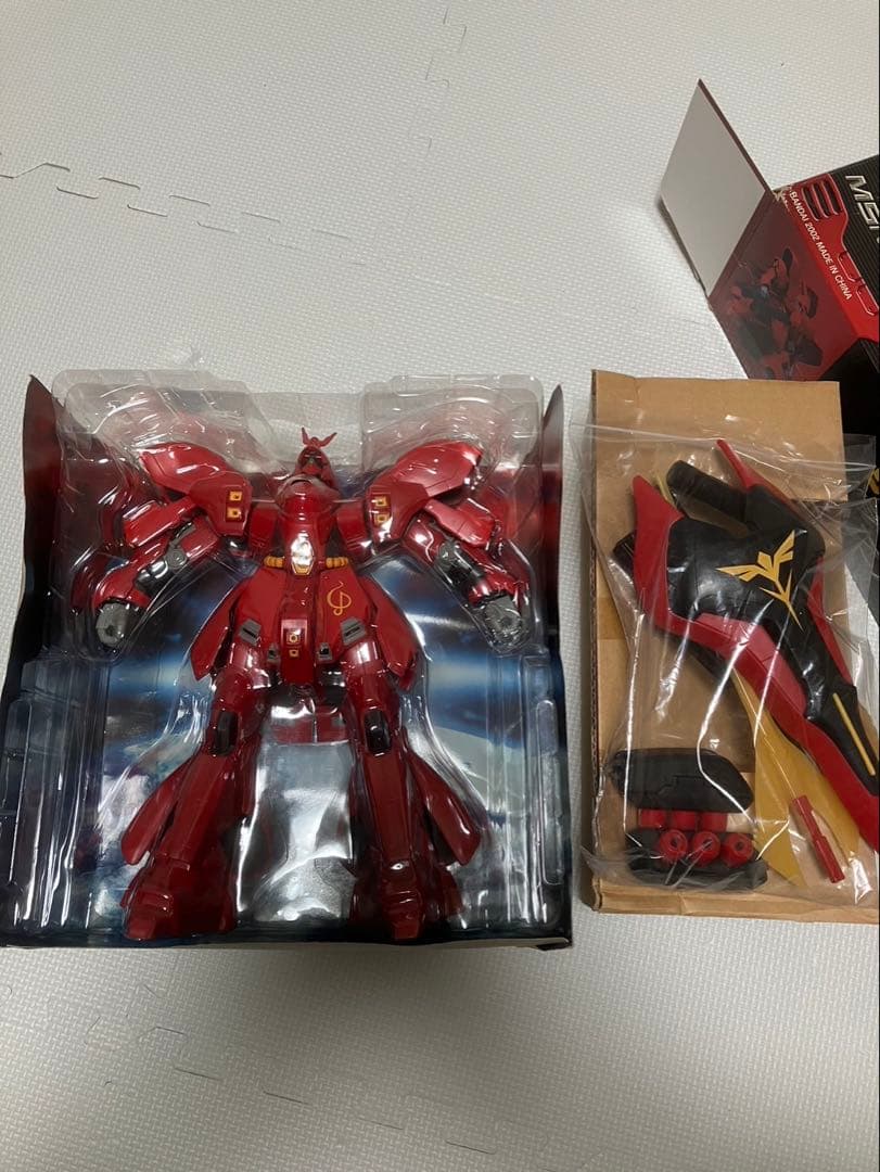 DX MIA νガンダム　サザビー　2体セット　ジャンク