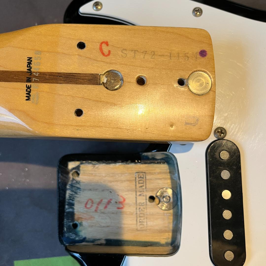 Fender Japan ST72-115 オーダーメイド ストラトキャスター