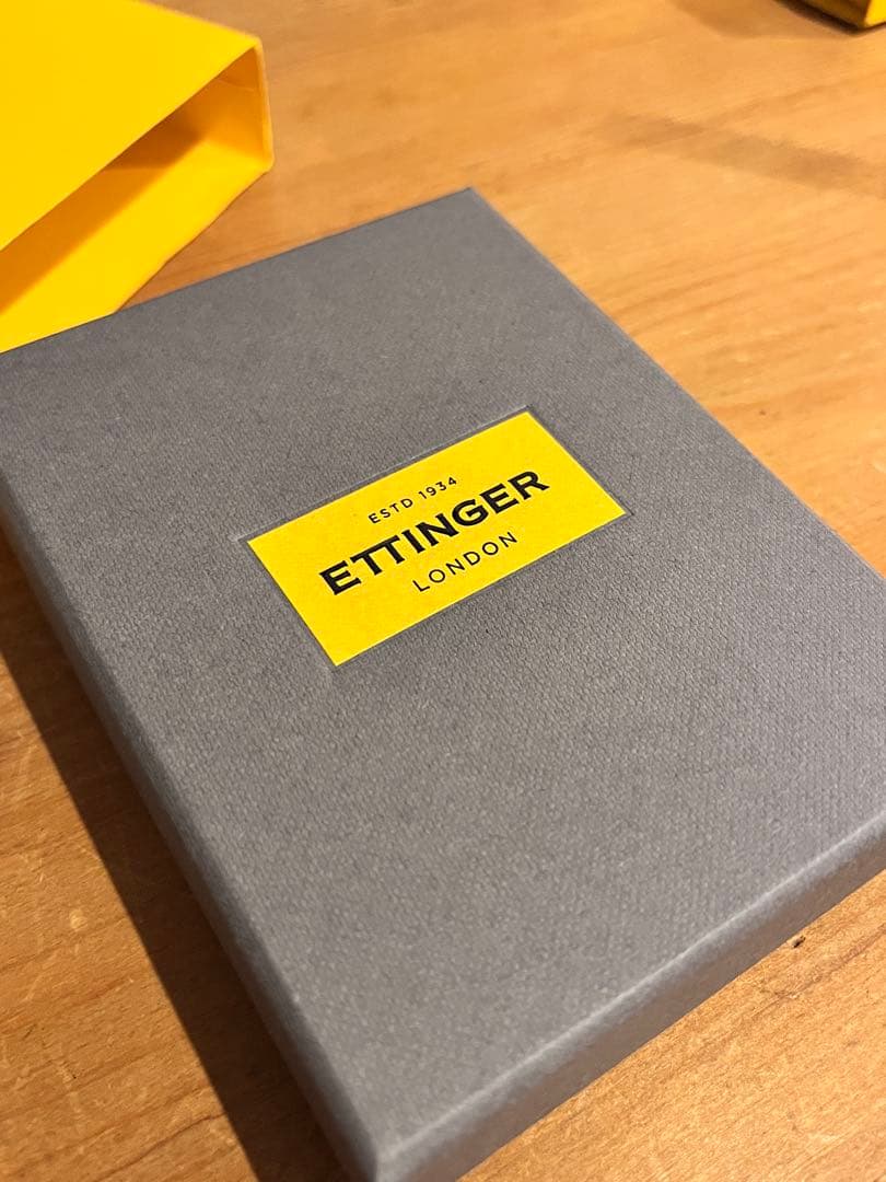 Ettinger ブラウンレザー キーホルダー