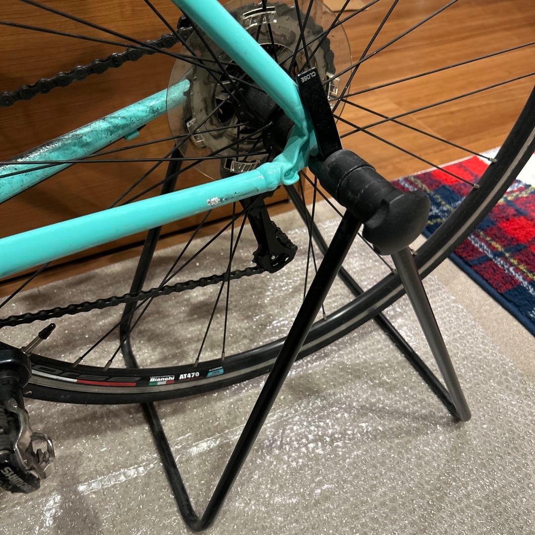 Bianchiロードバイク VIA NIRONE 7SORAモデル