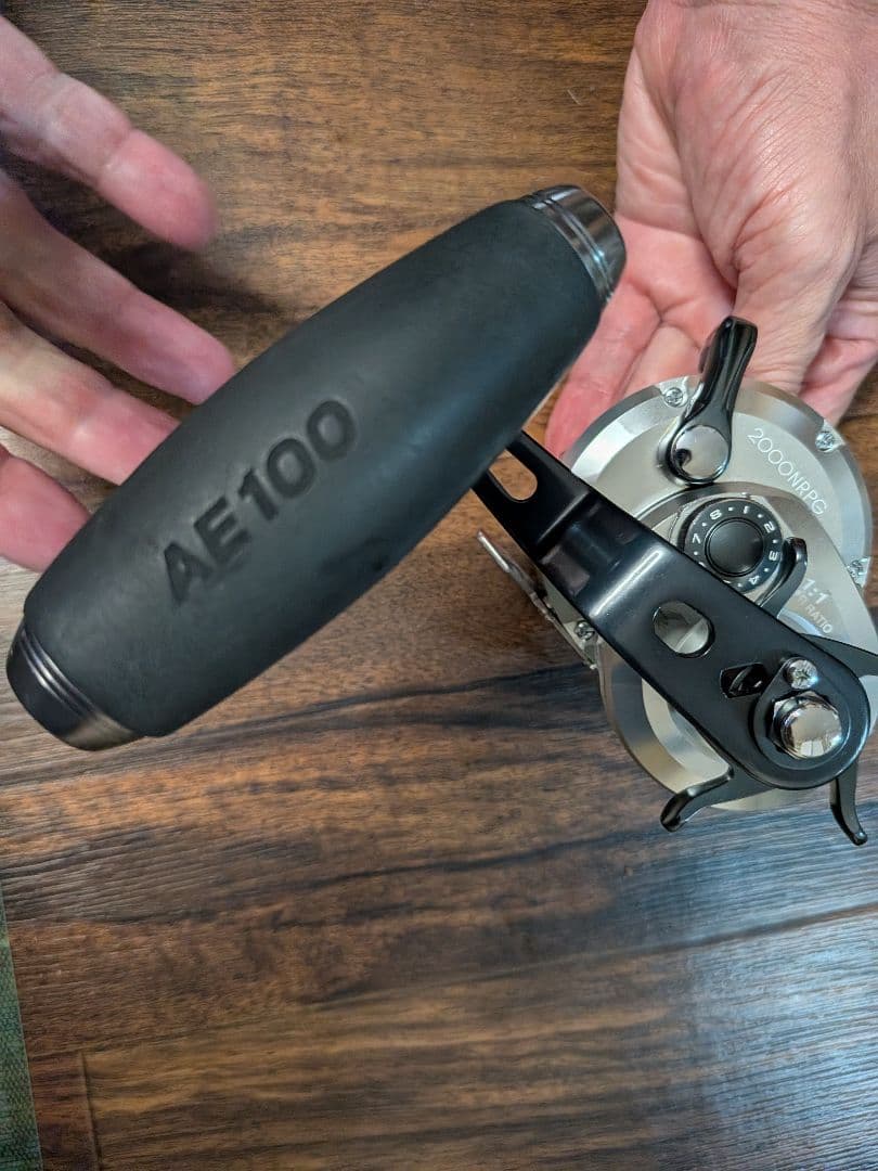 リール SHIMANO 2000NRPG