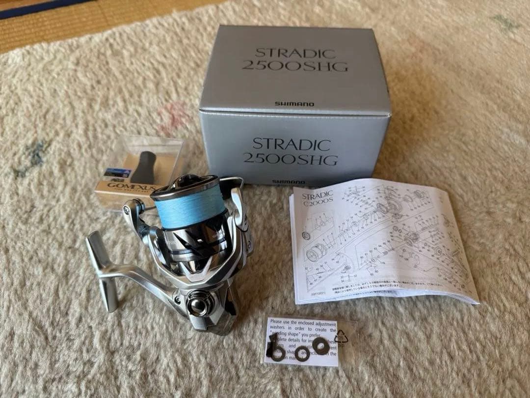 23 ストラディック 2500SHG 美品 ゴメクサスノブ付 純正ノブ未使用