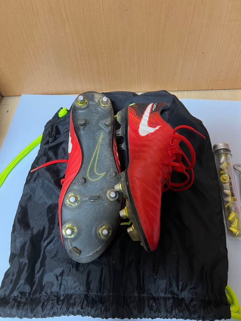 Nike ティエンポ 取り替え式