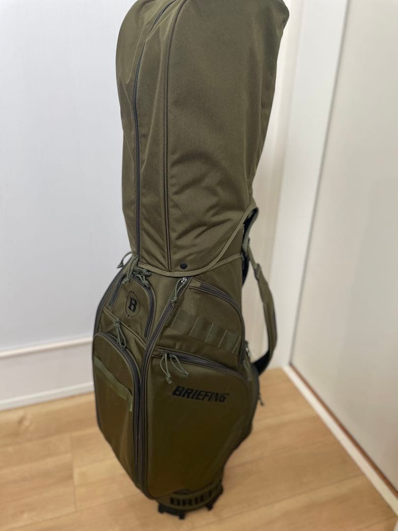 BRIEFINGブリーフィング直営店限定　新品 未使用　カーキ