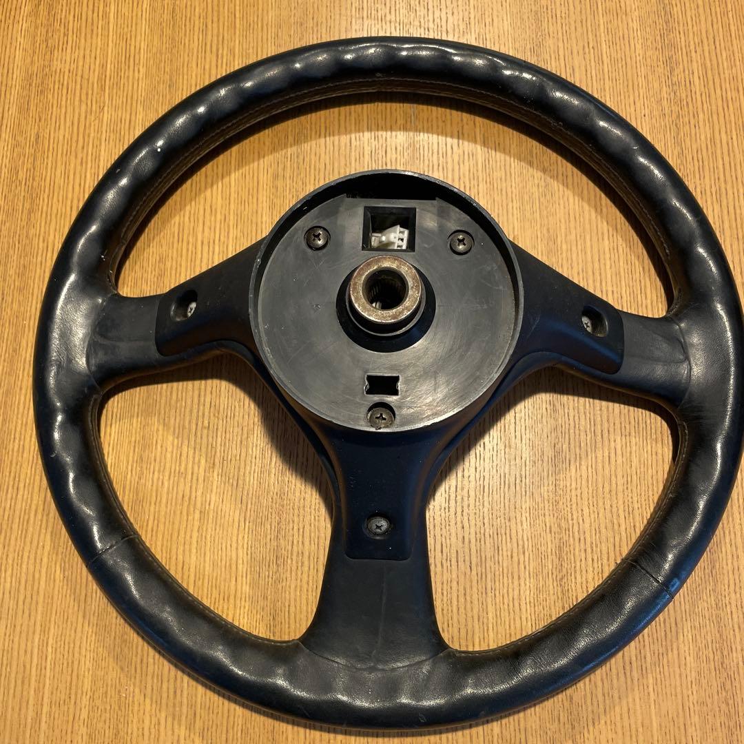 スカイライン　ステアリング