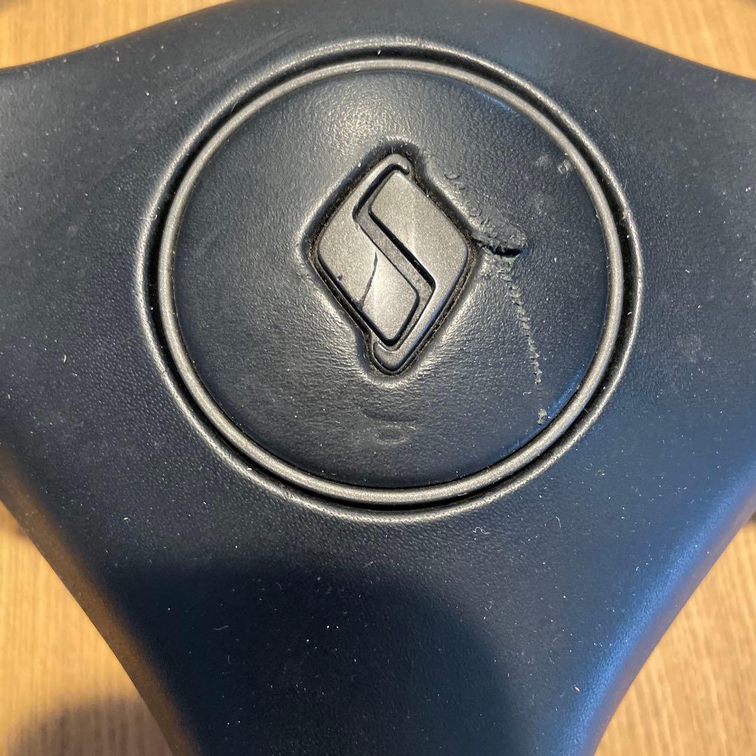 スカイライン　ステアリング