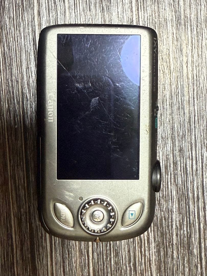 CanonIXY DIGITAL510IS 12.1メガピクセル 本体と充電器