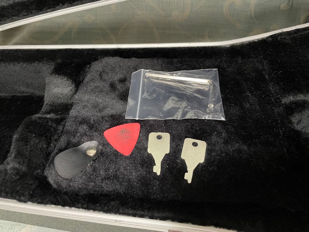 アコースティックギター ハードケース、チューナー付き