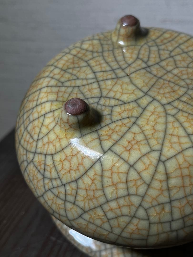 明　哥釉三足香炉　明時代