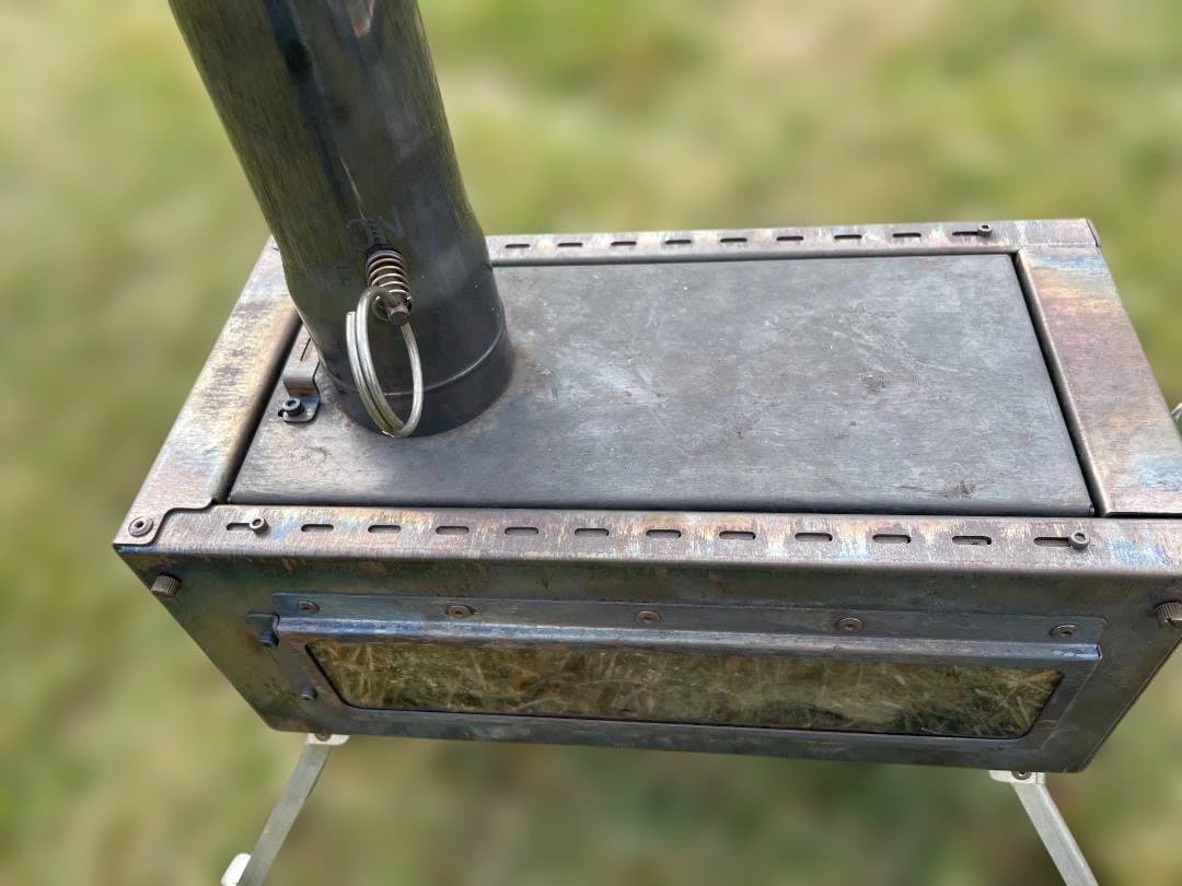 Soomloom卓上薪ストーブDECO