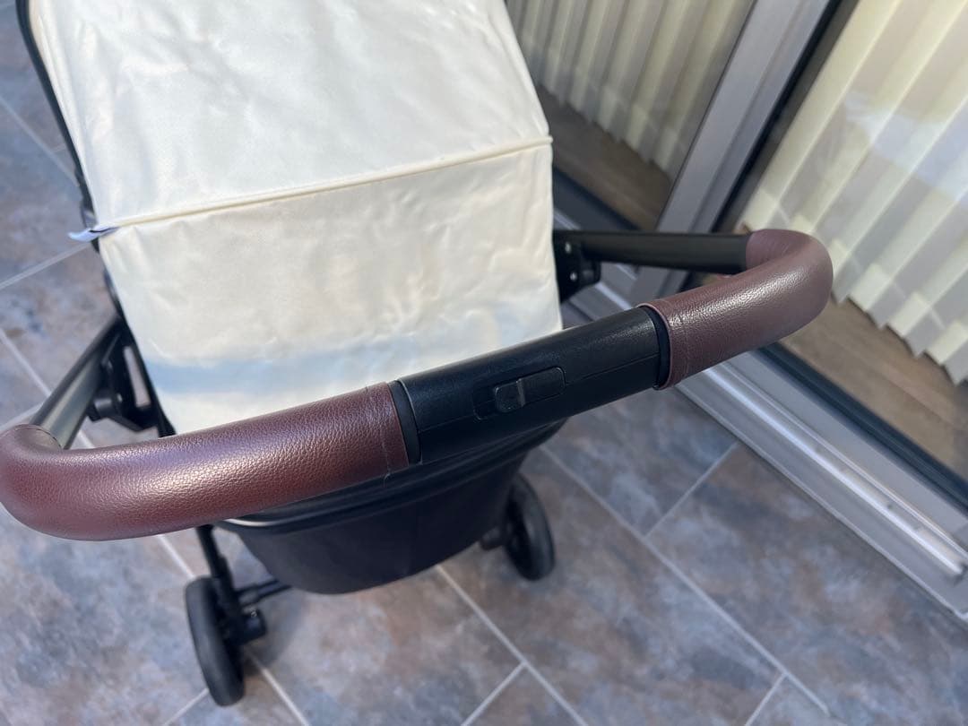 ピッコロカーネ リオナ ファスナータイプ　アイボリー