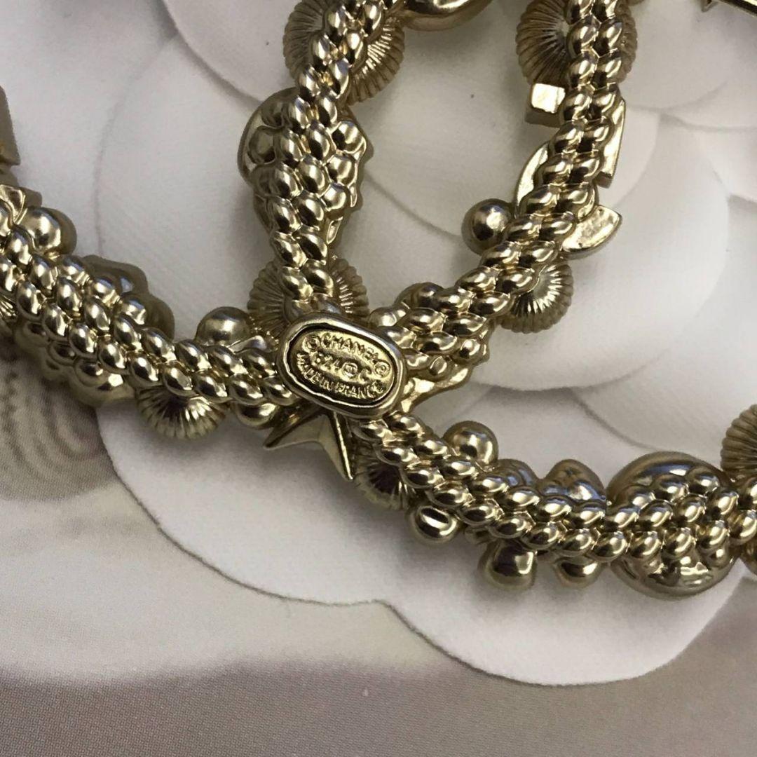 【美品】CHANEL パールブローチ（ニット/アウタ用）