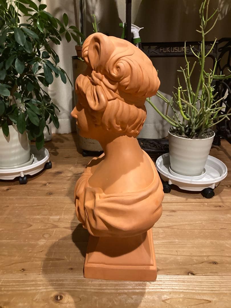 アンティーク女性像 テラコッタ　オブジェ 置物 インテリア　ポルトガル製