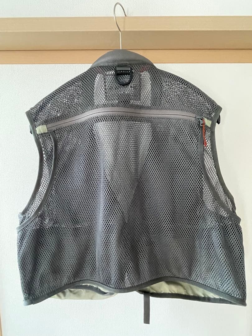 SIMMS フィッシングベスト カーキ
