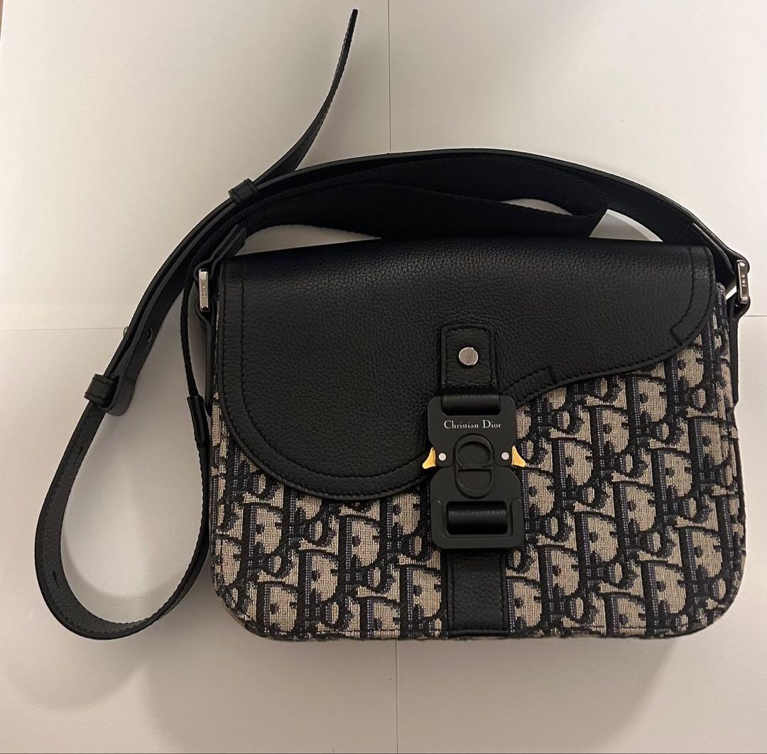 DIOR Saddle フラップ付き メッセンジャー バッグ