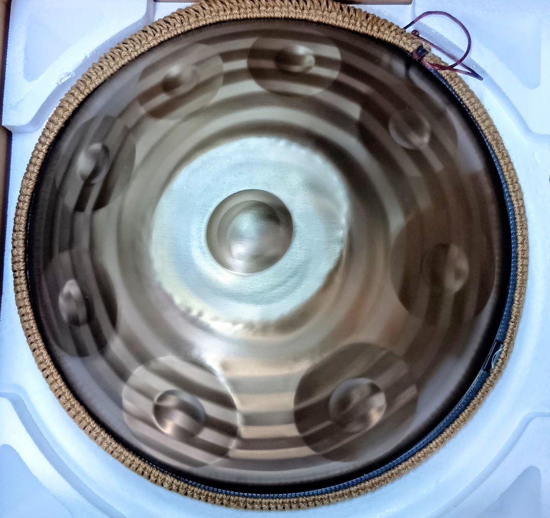 ハンドパン　小ぶりの49センチですが基本サイズと同じDマイナー A＝432Hz