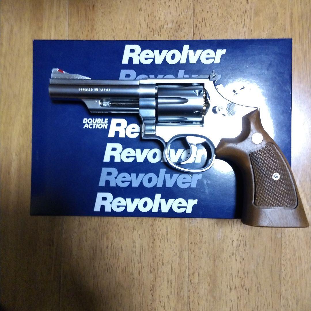 タナカワ−クスのM66コンバットマグナム４インチバージョン3ステンレスモデルガン