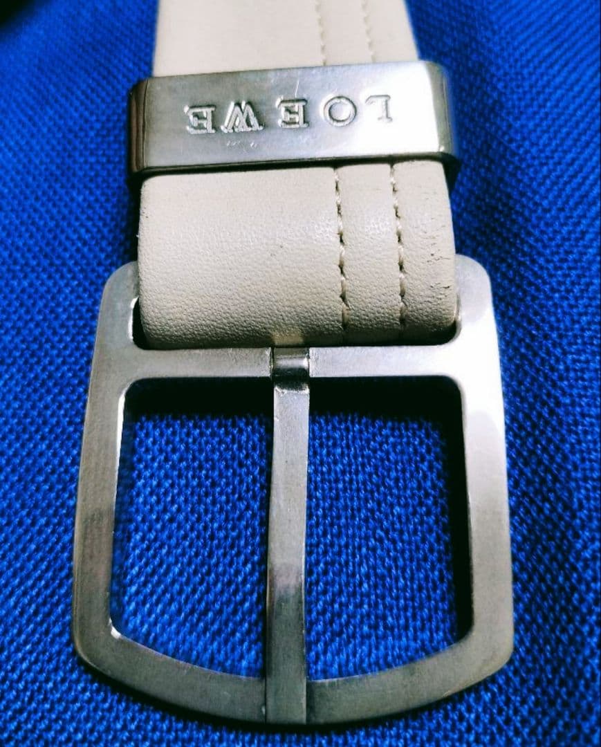 ✨特選品✨《LOEWE》✨ホワイト本革ベルト シルバーバックル 白ステッチベルト