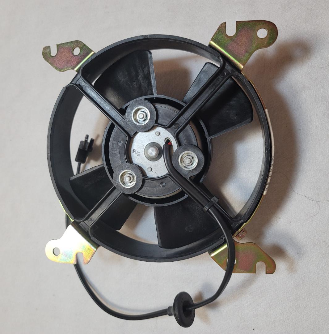 ポルシェ 冷却ファン 新品