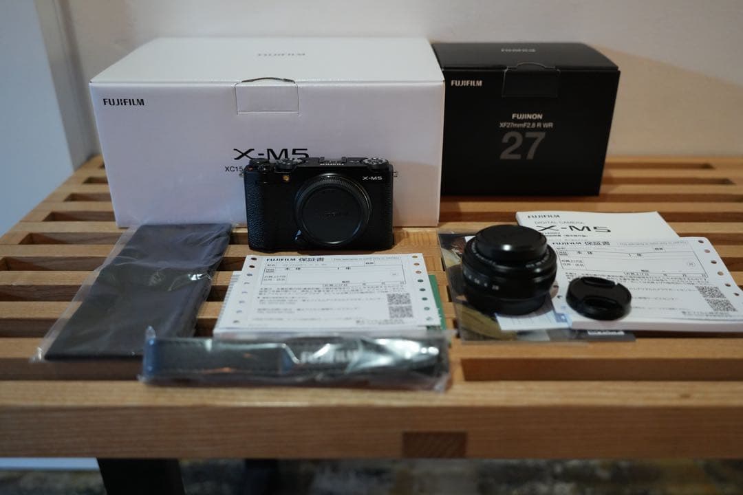 FujifilmX-M5ブラックボディ＋XF27mmF2.8 R WRレンズ付き