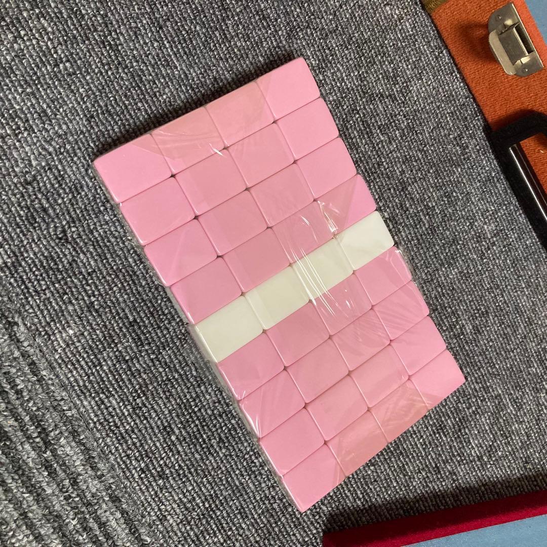 未使用品　麻雀牌　マツオカ　天和　背面ピンク　　ユリア樹脂