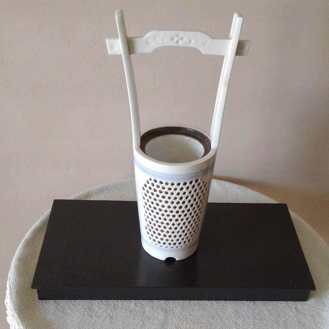 有田　杉原一壺作白磁手桶形花器