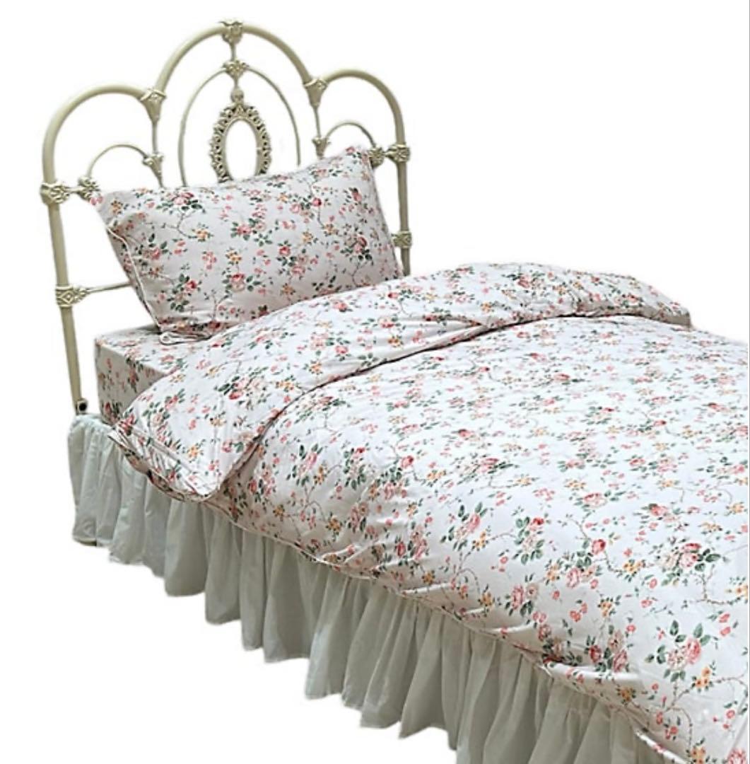 値下●Laura Ashley ローラアシュレイ ベッドフレーム ダブル ベッド