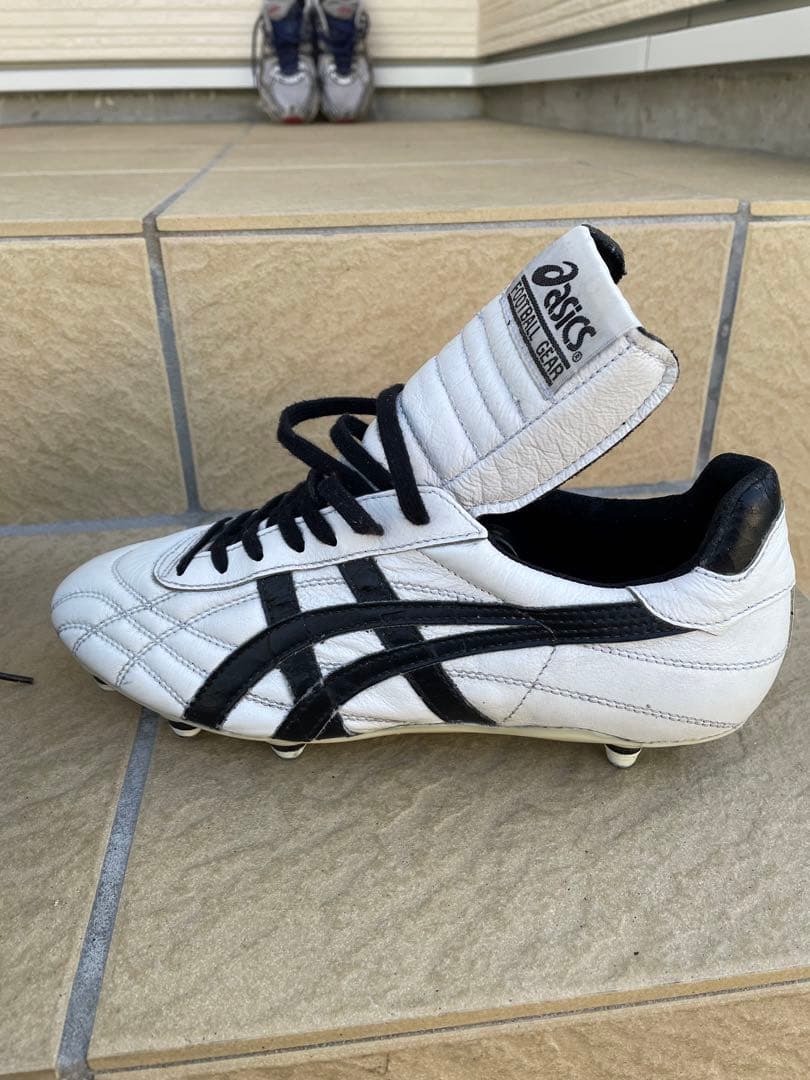 サッカースパイク