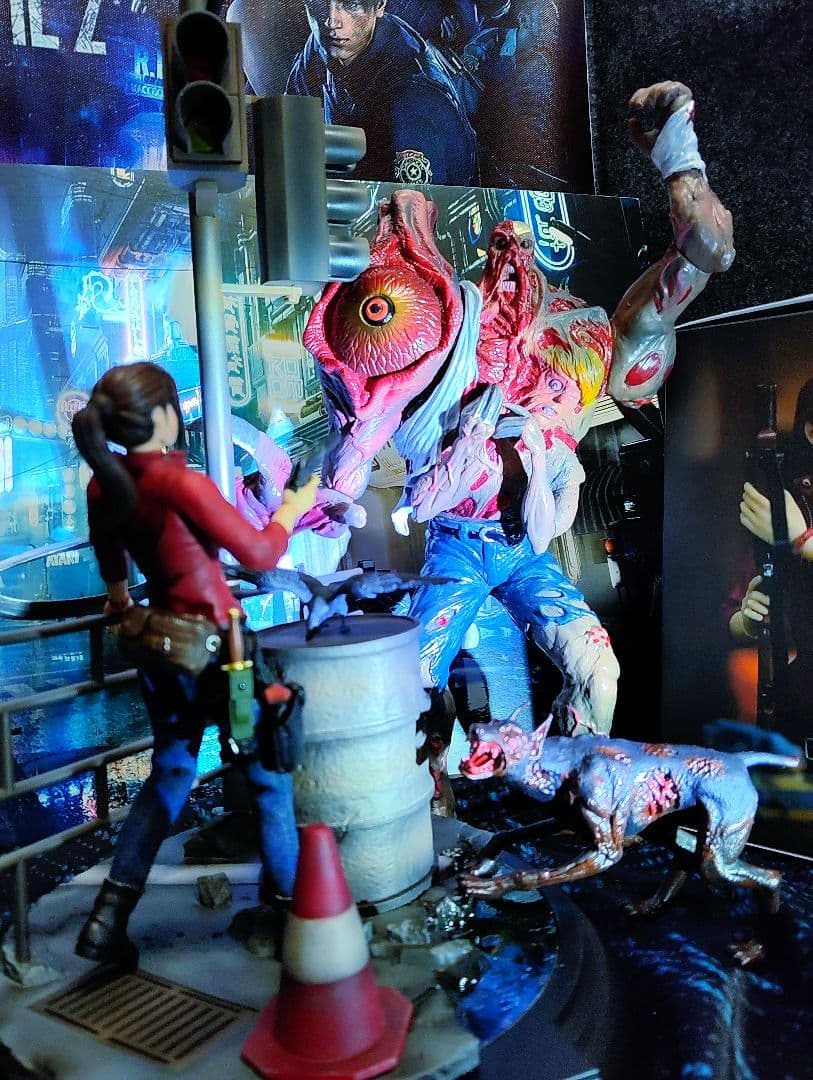 CAPCOM.[バイオハザード②(クレア＆バーキン＆ジオラマ台座)]