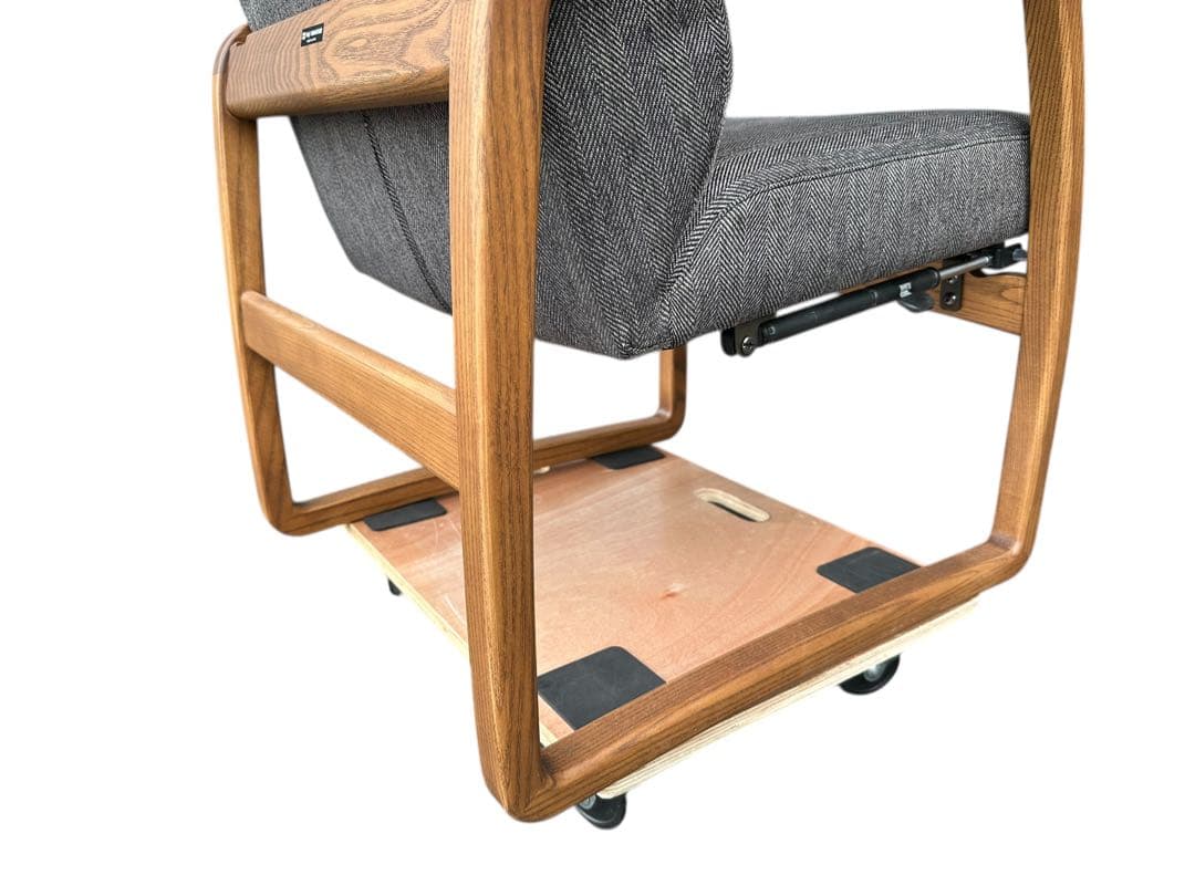 ひとちりん　FUJI FURNITURE／Rauha／リクライニングチェア