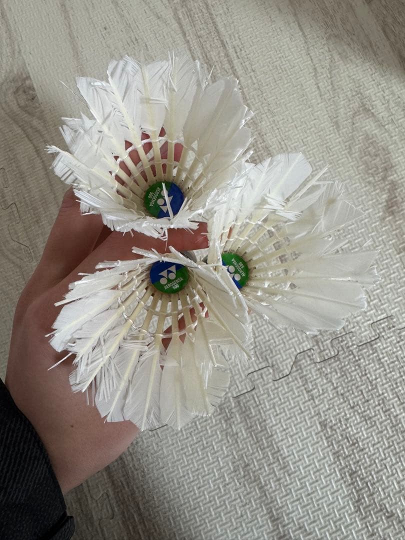 ヨネックスエアロセンサ500中古シャトル168球