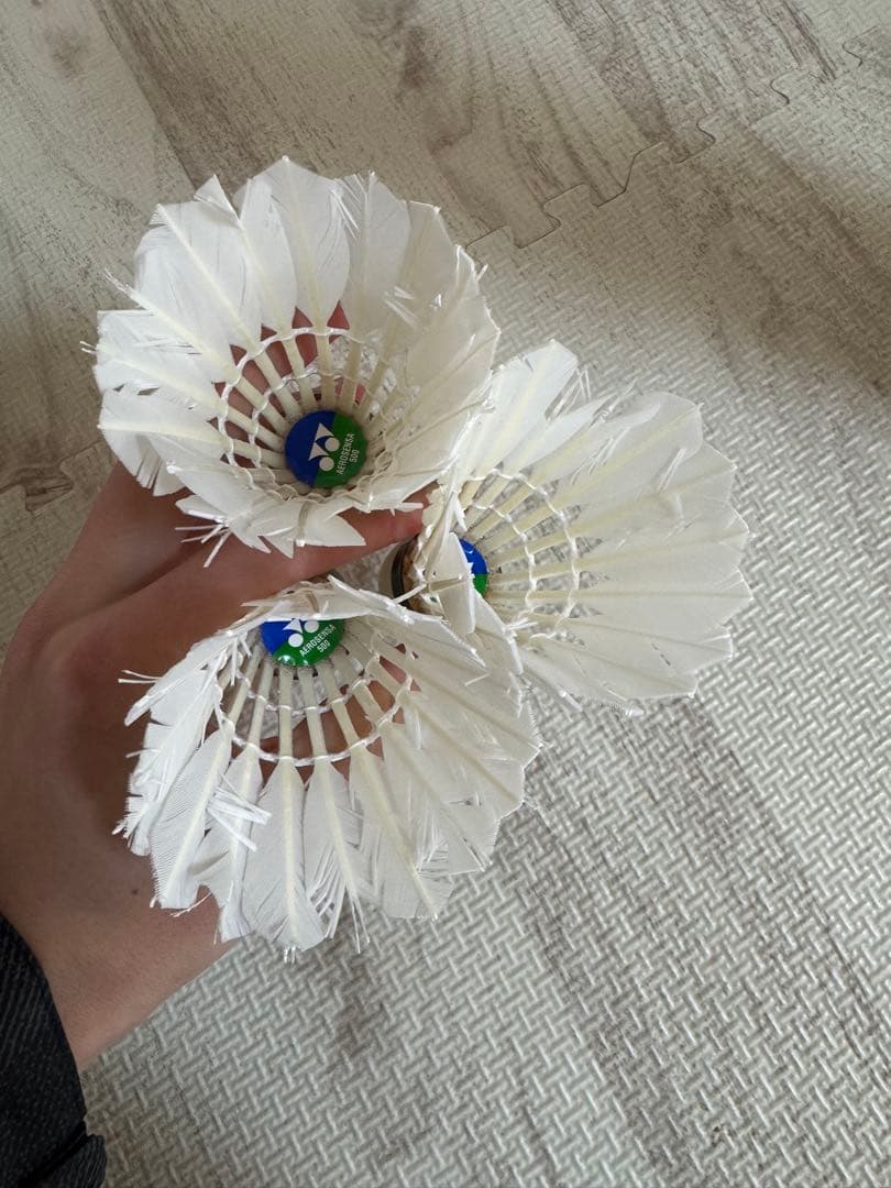 ヨネックスエアロセンサ500中古シャトル168球