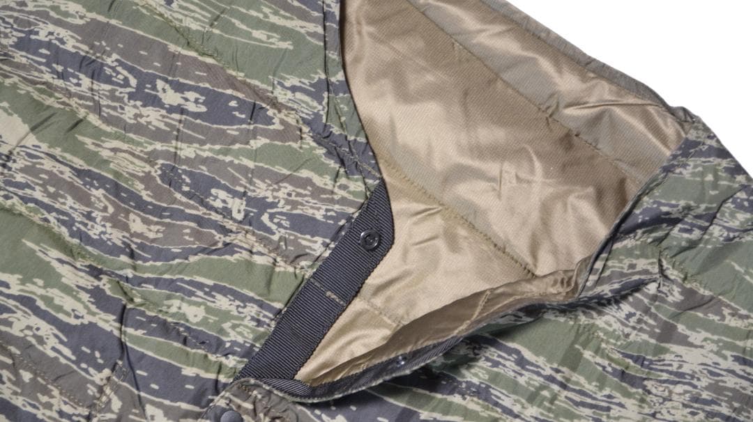 BACK CHANNEL x NANGA リバーシブル ダウン ベスト