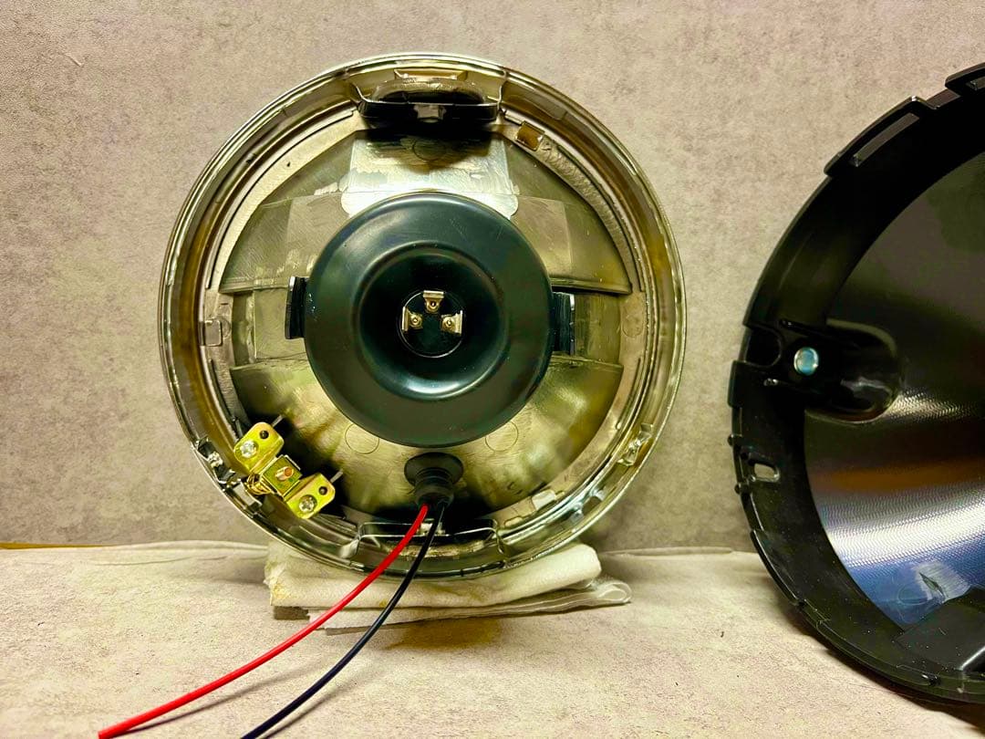 極上　IPF 凹みレンズ　ヘッドライト　シャインバルブ付き