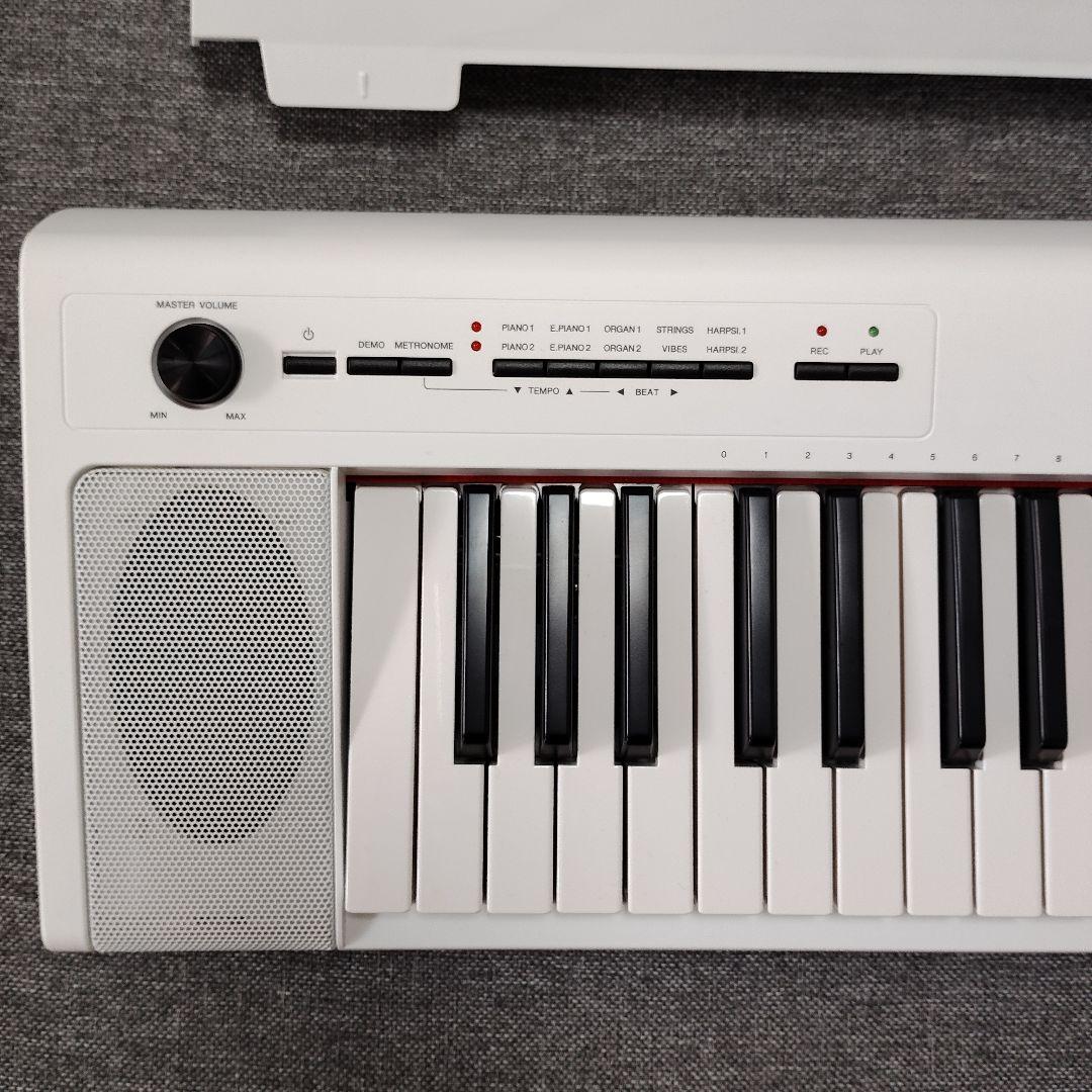 ヤマハ ピアジェーロ ホワイト 電子ピアノ NP-32