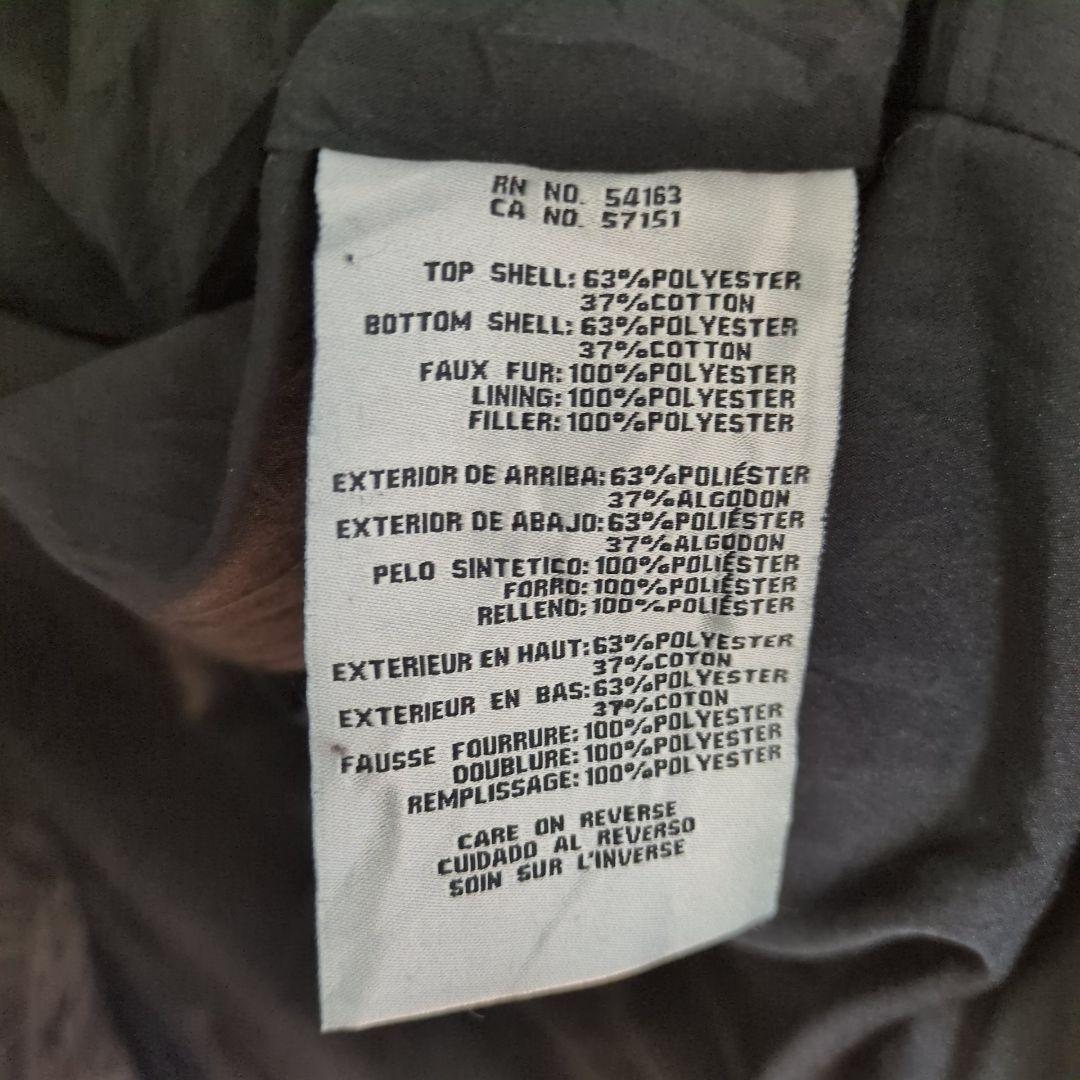 F48【US輸入】リーバイス　ダウンジャケット【メンズ3XL】ブラック　グレー