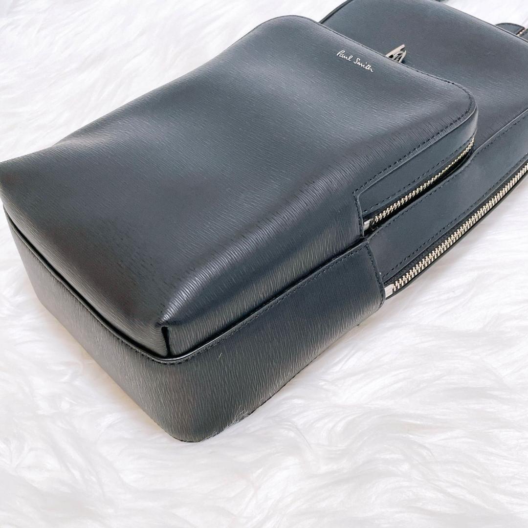 希少‼️ ポールスミス　ボディーバッグ オールレザー　マルチストライプ