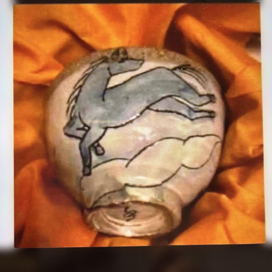 ▶︎ ◎灰釉染付　天馬図　茶碗　高橋紘　東京藝術大学 茶道具