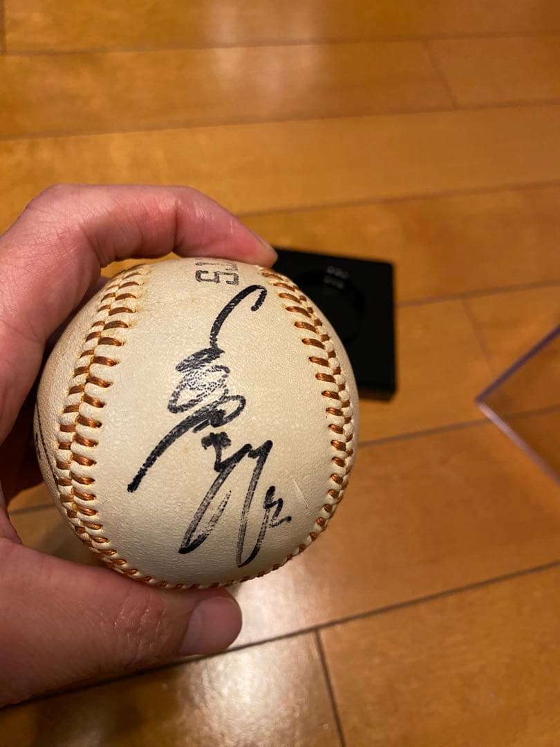 長嶋、王、張本、小林の直筆サインボール透明ケース付き